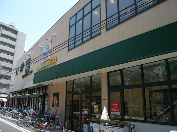 阪急ファミリーストア