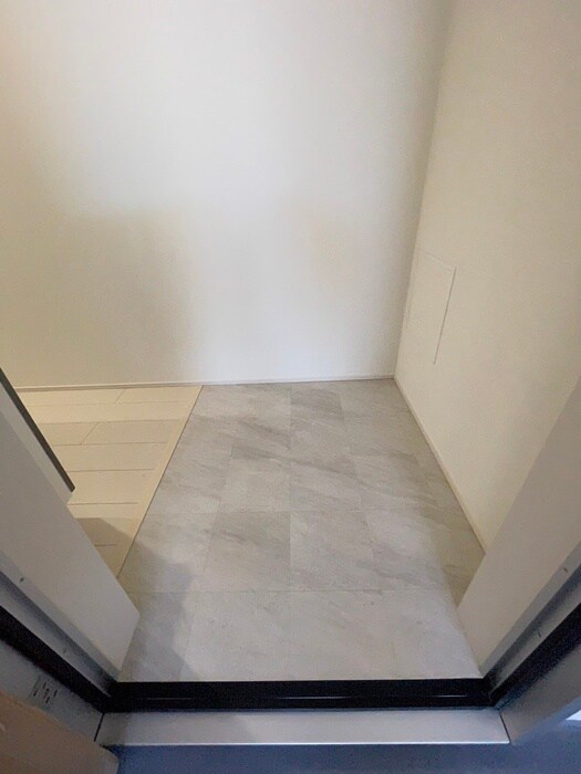 物件内観写真19　(玄関)