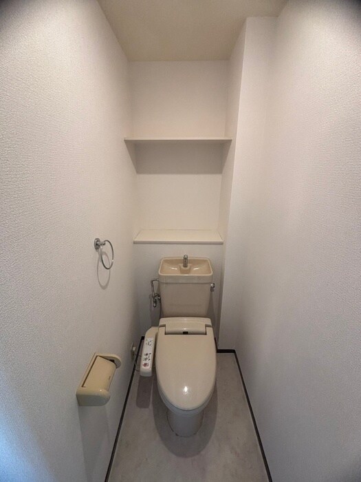 物件内観写真11　(トイレ)