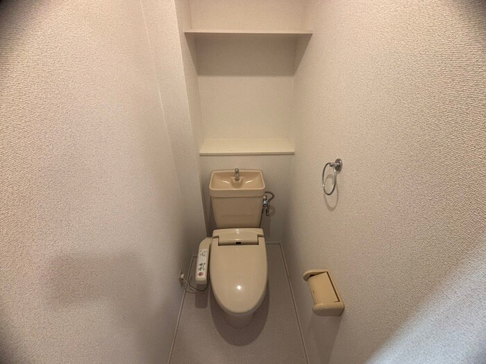 物件内観写真11　(トイレ)