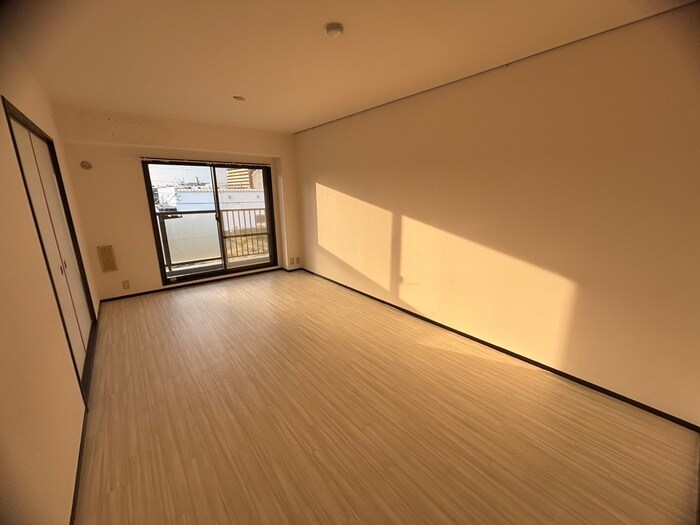 物件内観写真14　(居室)