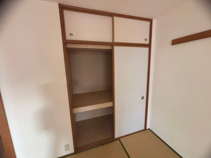 物件内観写真15　(収納)