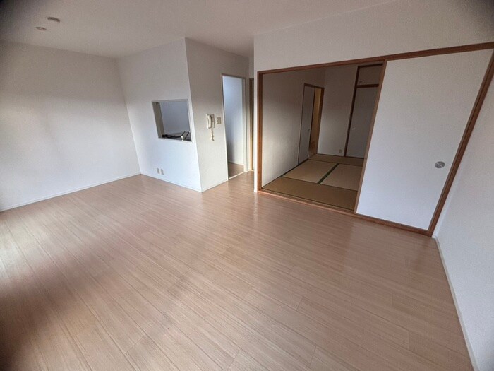 物件内観写真16　(居室)