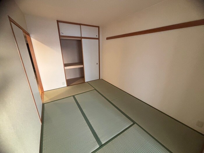 物件内観写真16　(居室)