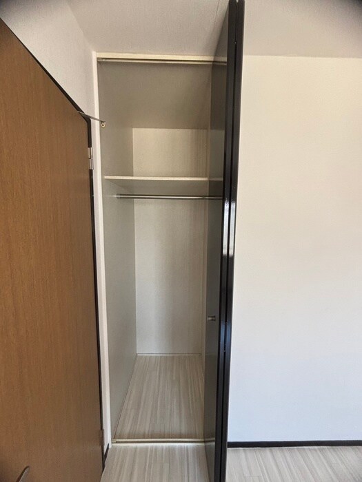 物件内観写真18　(収納)