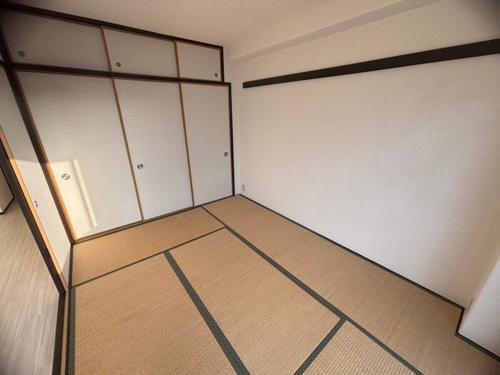 物件内観写真18　(居室)