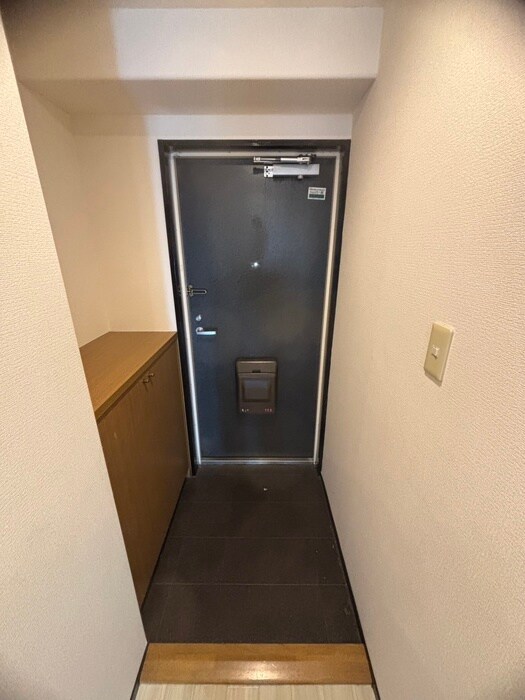物件内観写真19　(玄関)