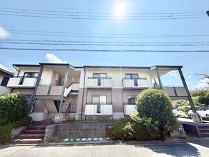 バ－ベナ光台Ａ棟外観写真