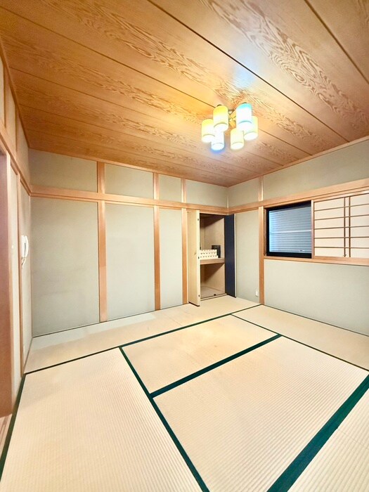 物件内観写真4　(居室)