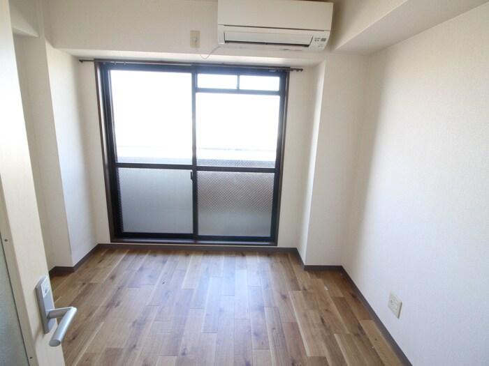 物件内観写真22　(居室)