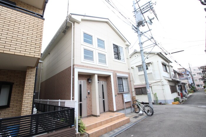 物件外観写真2　(外観写真)