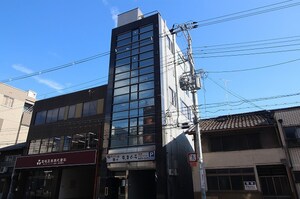 宇田ビル外観写真