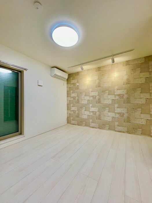 物件内観写真18　(居室)