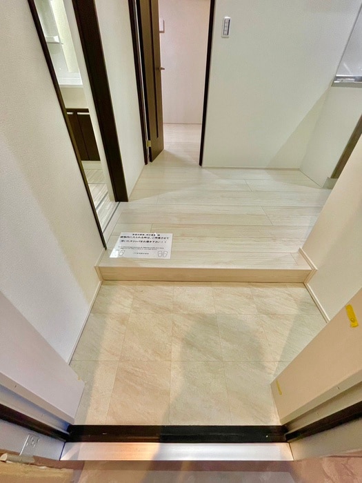 物件内観写真19　(玄関)