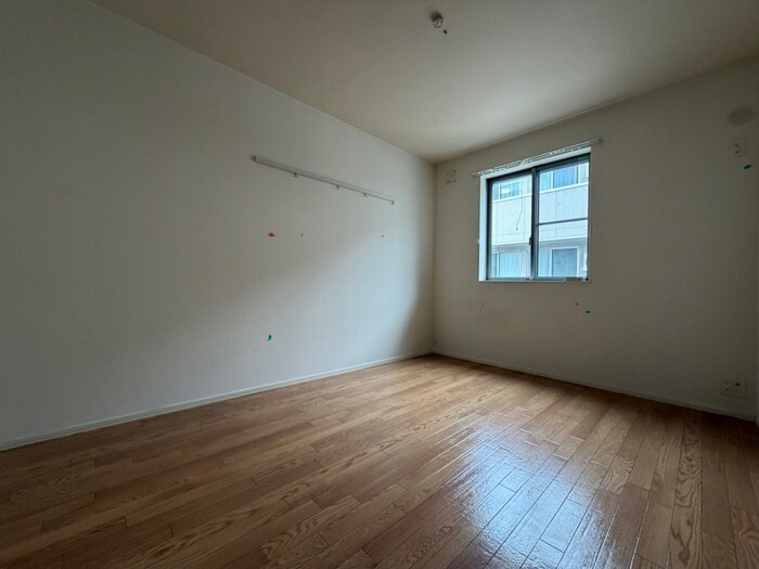 物件内観写真9　(居室)