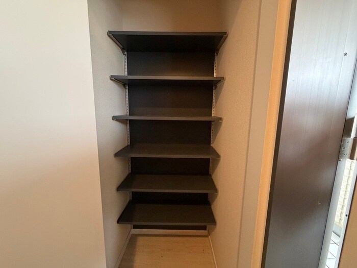 物件内観写真18　(靴箱)