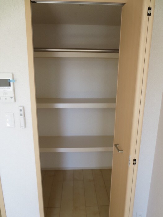 物件内観写真17　(収納)