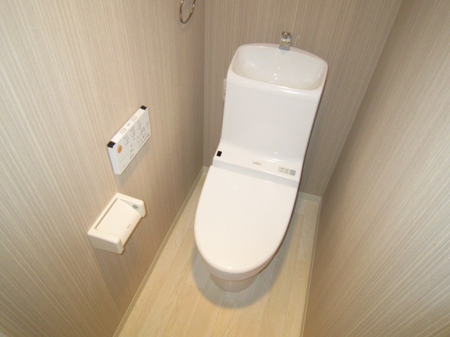 物件内観写真7　(トイレ)