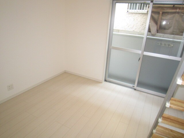 物件内観写真11　(居室)