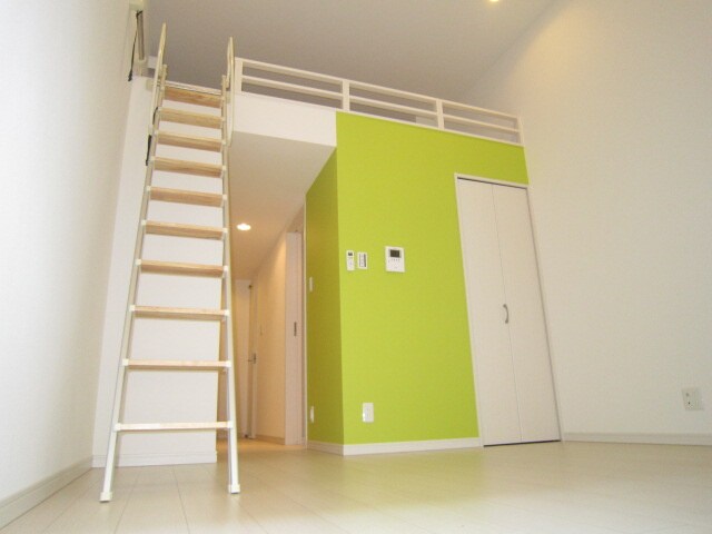 物件内観写真13　(居室)