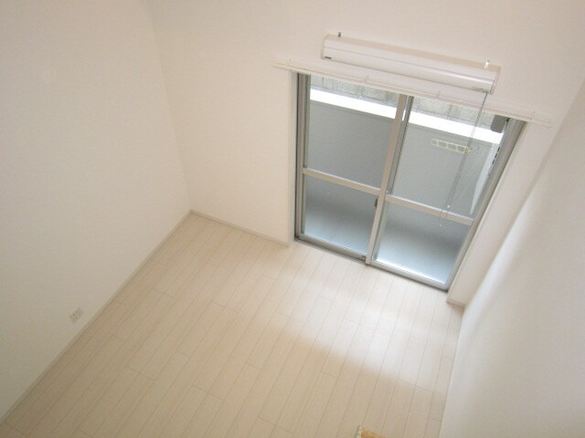 物件内観写真15　(居室)