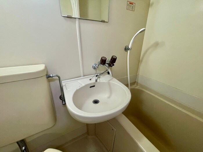 物件内観写真13　(洗面)