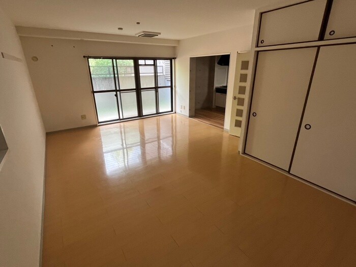 物件内観写真10　(居室)