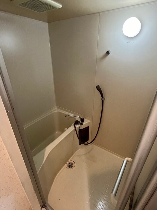 物件内観写真12　(バス／シャワールーム等)