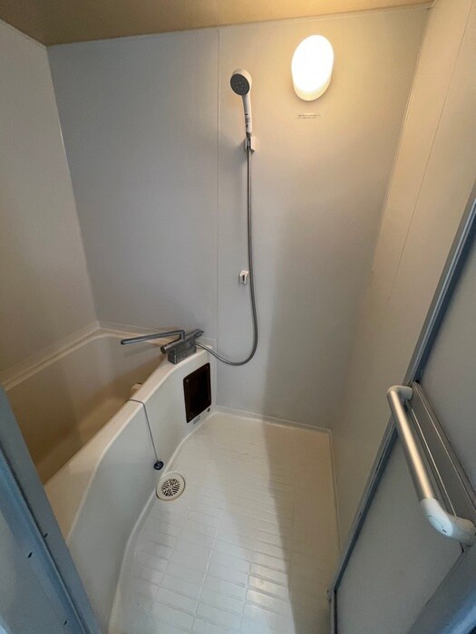 物件内観写真13　(バス／シャワールーム等)
