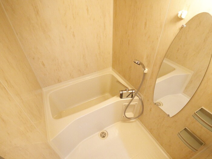 物件内観写真10　(バス／シャワールーム等)