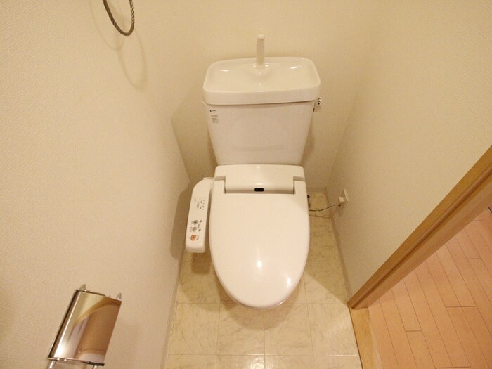 物件内観写真11　(トイレ)