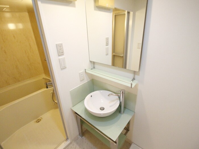 物件内観写真12　(洗面)