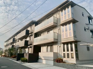 夢外観写真
