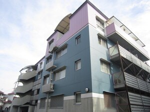 ステーション小谷外観写真