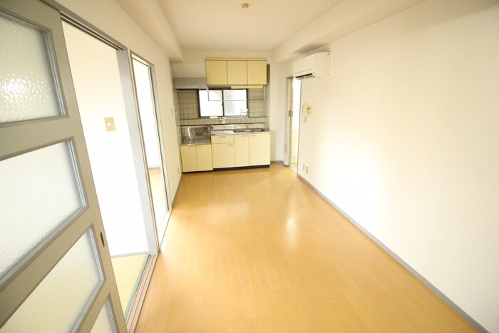 物件内観写真6　(居室)