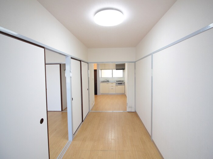 物件内観写真18　(居室)