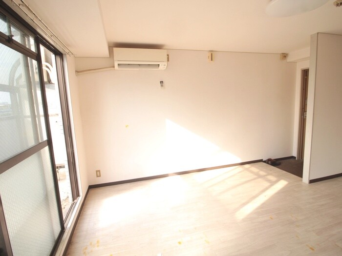 物件内観写真13　(居室)