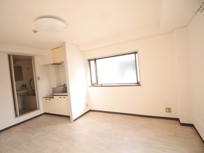 物件内観写真19　(居室)