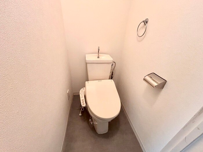 物件内観写真10　(トイレ)