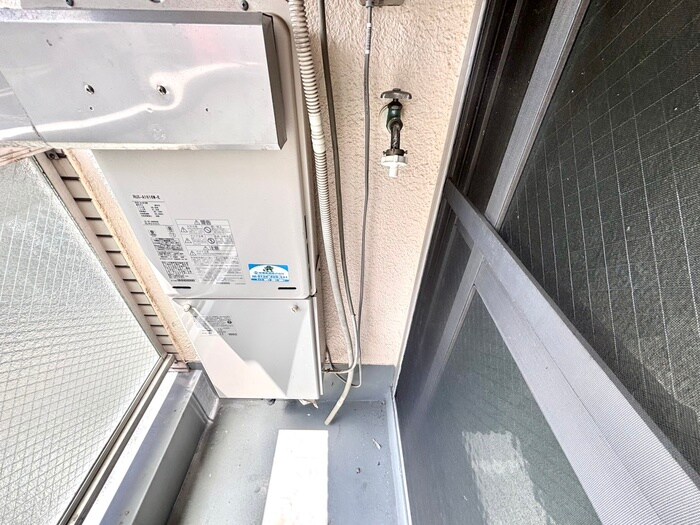 物件内観写真21　(洗濯機置場)