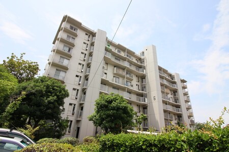 江坂住宅6号棟（109）外観写真