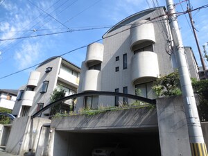 エスタ満池谷Ⅰ外観写真