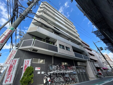 クリントブライアント外観写真