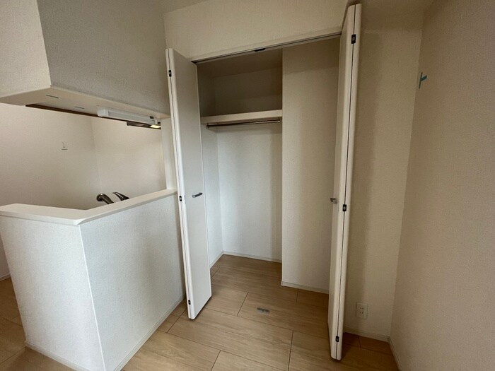 物件内観写真14　(収納)