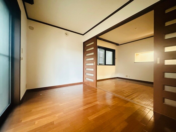 物件内観写真7　(居室)