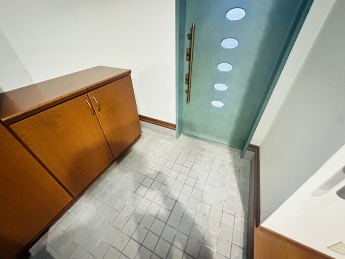 物件内観写真20　(玄関)