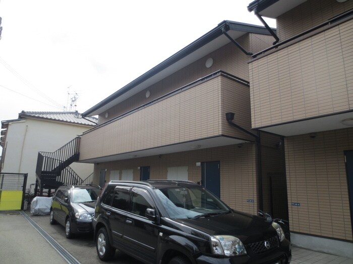 物件外観写真2　(外観写真)