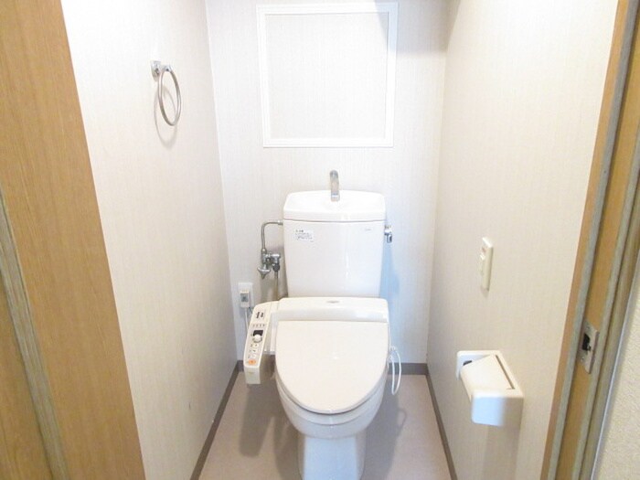 物件内観写真12　(トイレ)