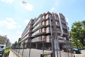 藤和緑地公園ホ－ムズ外観写真