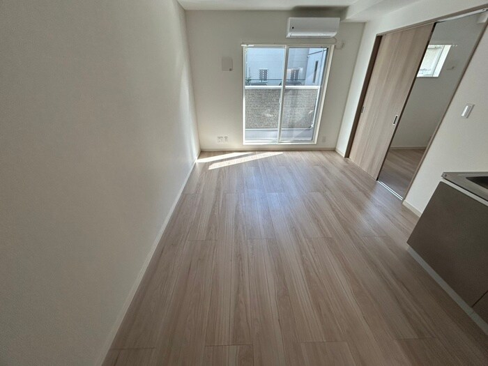 物件内観写真19　(居室)